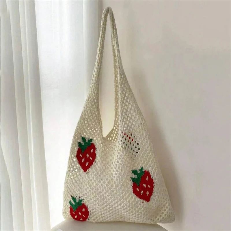 Sac À Bandoulière De Grande Capacité Pour Femmes Fourre-tout Élégant À Motif De Fraise En Crochet Sac Banane Mignon Sac En Tricot - Fraise