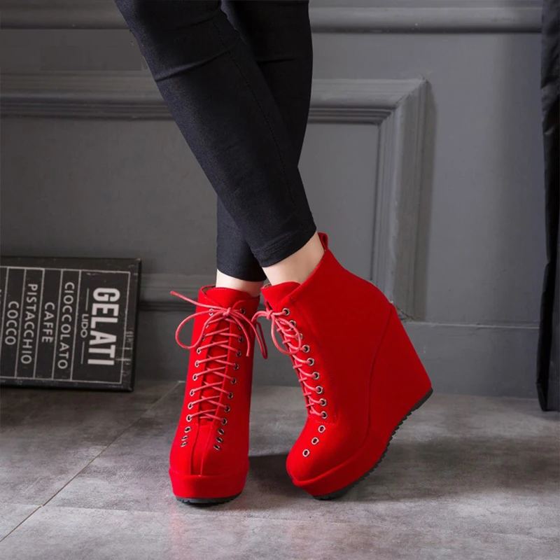 Bottines Courtes Pour Femmes Chaussures D'hiver À Talons Compensés Punk Noires - Chaussures Abricot