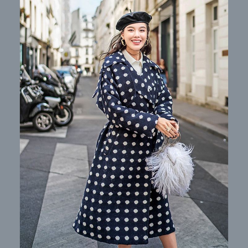 Manteau À Pois Bleu Marine Surdimensionné Trench-coat Cranté Veste En Laine À Nouer À La Taille - Trenchs femmes