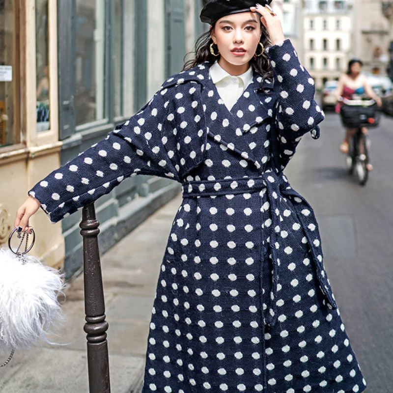 Manteau À Pois Bleu Marine Surdimensionné Trench-coat Cranté Veste En Laine À Nouer À La Taille - Trenchs femmes