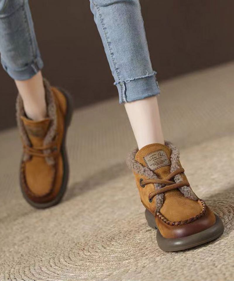 Bottes Doublées De Laine Floue Camel Avec Sangle Croisée En Cuir De Vachette - Manteaux en laine femmes