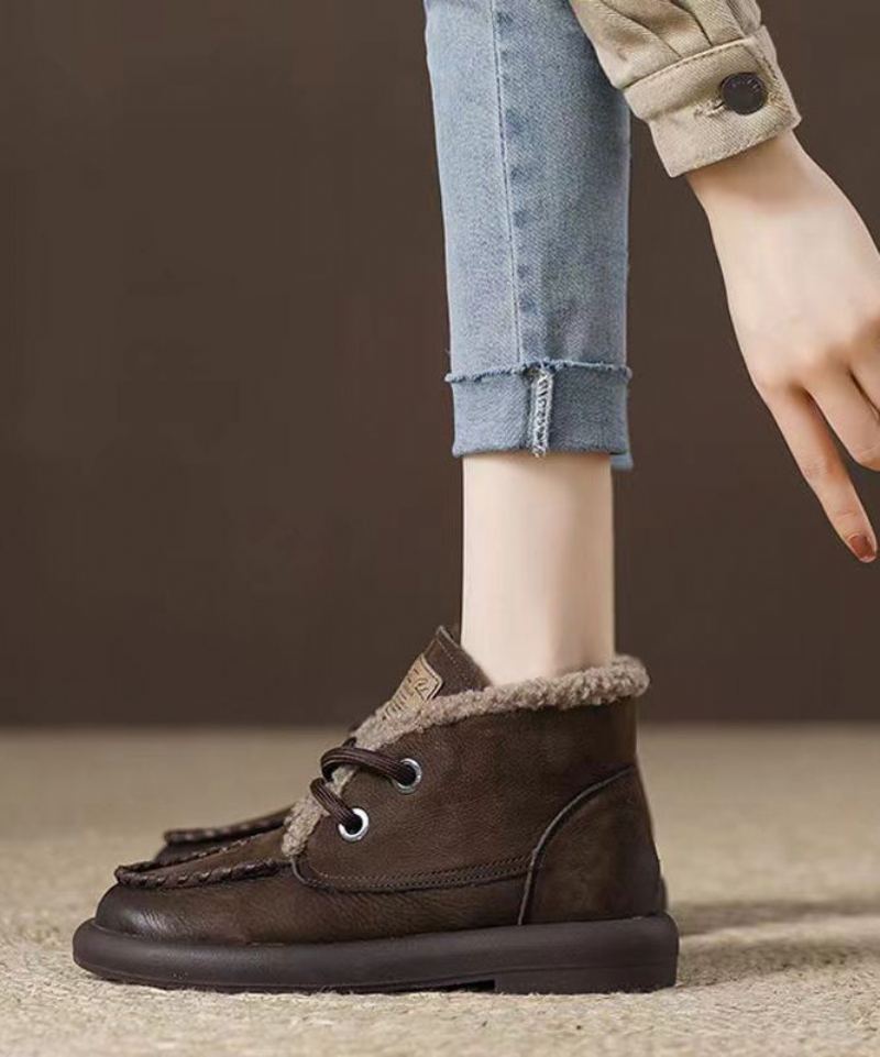 Bottes Doublées De Laine Floue Camel Avec Sangle Croisée En Cuir De Vachette - Manteaux en laine femmes