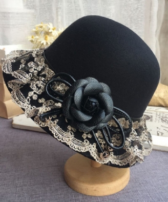 Chapeau Bob En Laine Florale Patchwork De Dentelle Noire Boho