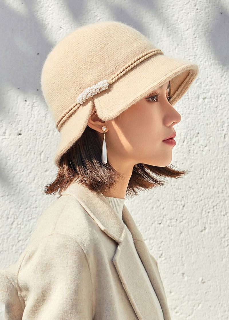 Chapeau Bob En Laine Rétro Beige Avec Perles À Ongles Et Ouverture Latérale - Manteaux en laine femmes