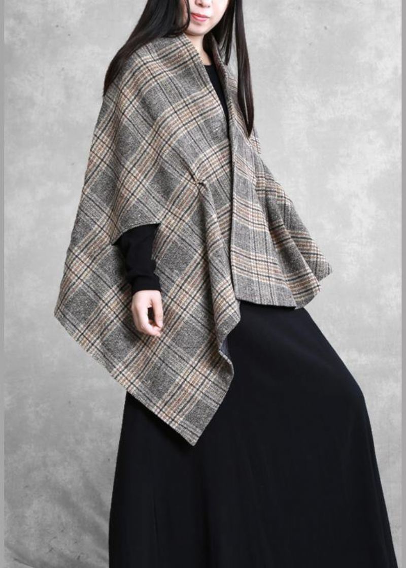 Nouveau Manteau De Longueur Moyenne Grande Taille Vêtements D'extérieur Kaki Plaid Asymétrique Manches Chauve-souris Manteaux De Laine - Manteaux en laine femmes