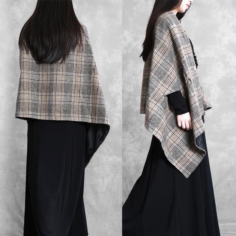 Nouveau Manteau De Longueur Moyenne Grande Taille Vêtements D'extérieur Kaki Plaid Asymétrique Manches Chauve-souris Manteaux De Laine - Manteaux en laine femmes