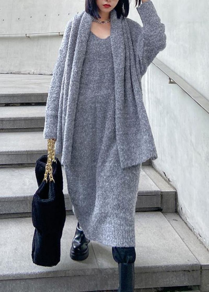 Robe Longue En Laine Au Dessus Du Genou Bas Épais Et Ample Avec Écharpe Tricotée Grise - Gris