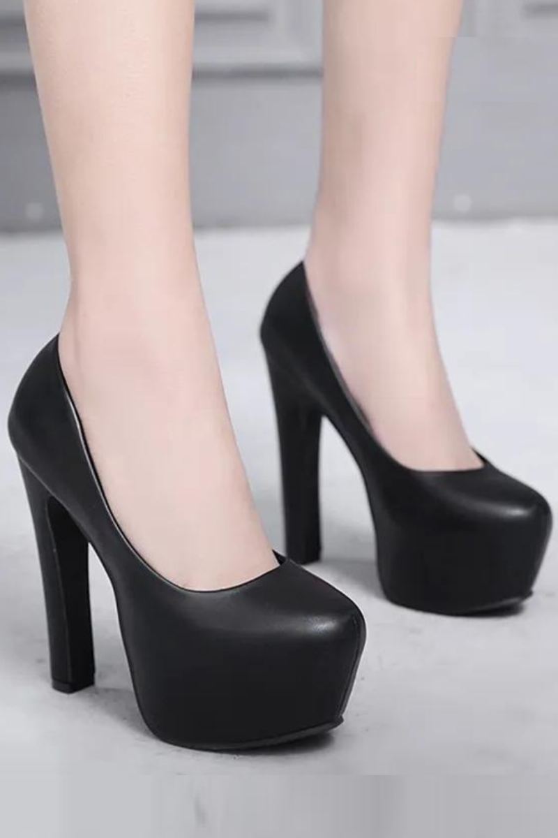 Chaussures À Talons Hauts Pour Femmes À Aiguilles En Cuir Bout Rond De Fête Classiques Noires Et Blanches