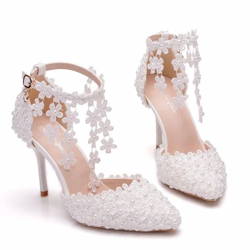 Crystal Queen – Sandales À Bout Pointu Avec Strass Pour Femmes Talons Hauts Fleur Lanière À La Cheville Décoration De Perles Chaussures De Fête De Mariage - Blanc