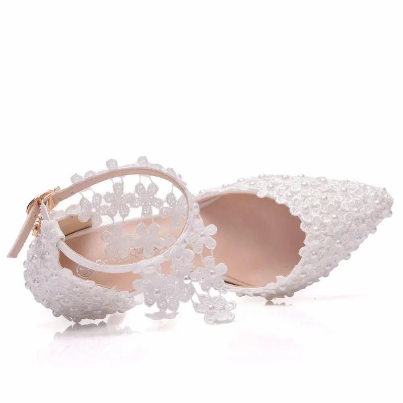 Crystal Queen – Sandales À Bout Pointu Avec Strass Pour Femmes Talons Hauts Fleur Lanière À La Cheville Décoration De Perles Chaussures De Fête De Mariage - Blanc