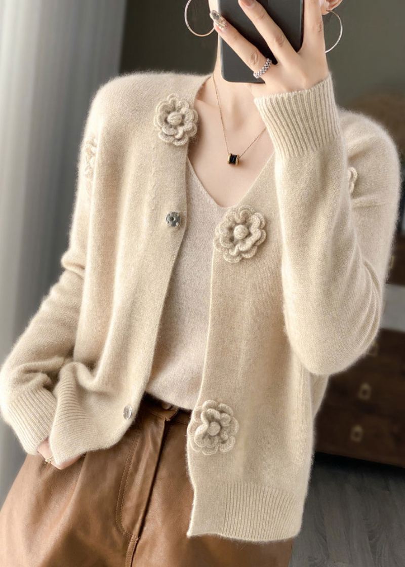 Cardigan En Tricot De Cachemire Au Crochet Floral Beige À Col En V Fait À La Main Printemps - Cardigans femmes