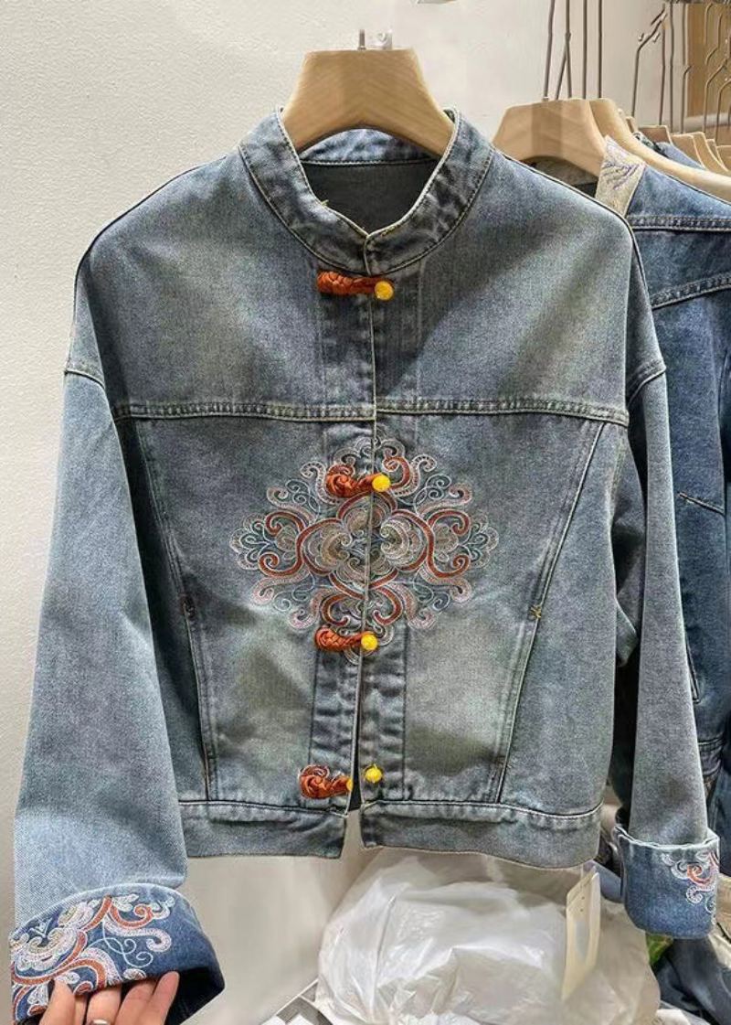 Manteau En Denim À Boutons Brodés Bleus De Style Chinois Printemps