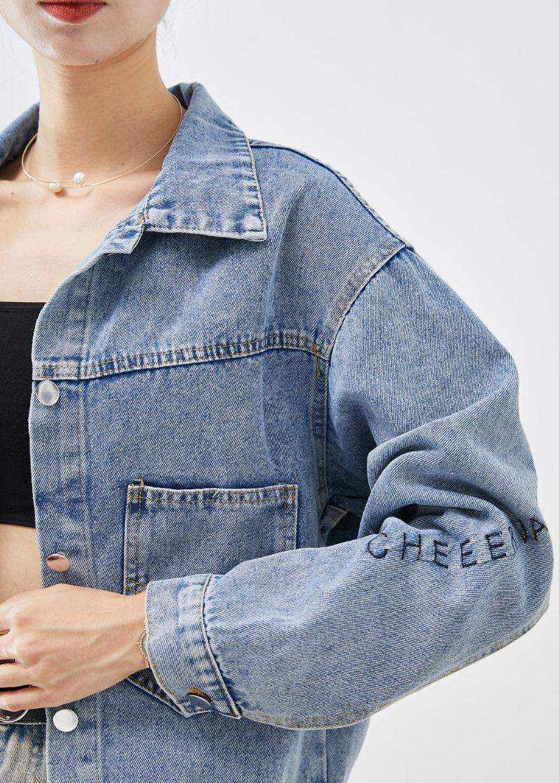 Manteau En Denim Brodé De Lettres Bleues Faites À La Main - Manteaux d'hiver femmes