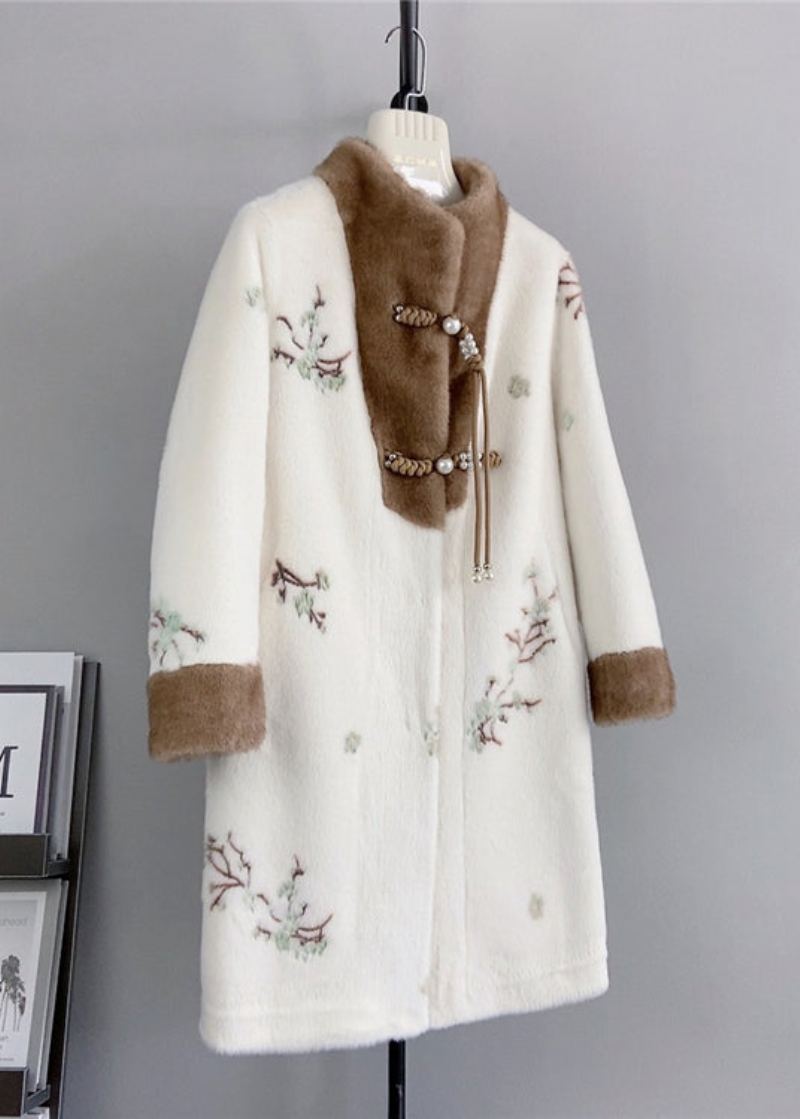 Manteau D'hiver En Cachemire De Vison Brodé À Franges Beige De Style Chinois - Manteaux d'hiver femmes