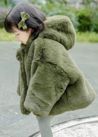 Nouveau Vert À Capuche Bouton Fourrure Floue Filles Manteau Printemps